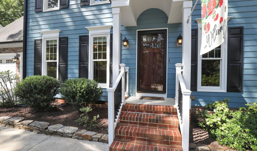 1012 New Dover Rd, Apex, NC 27502 - 5 Beds, 3 Bath