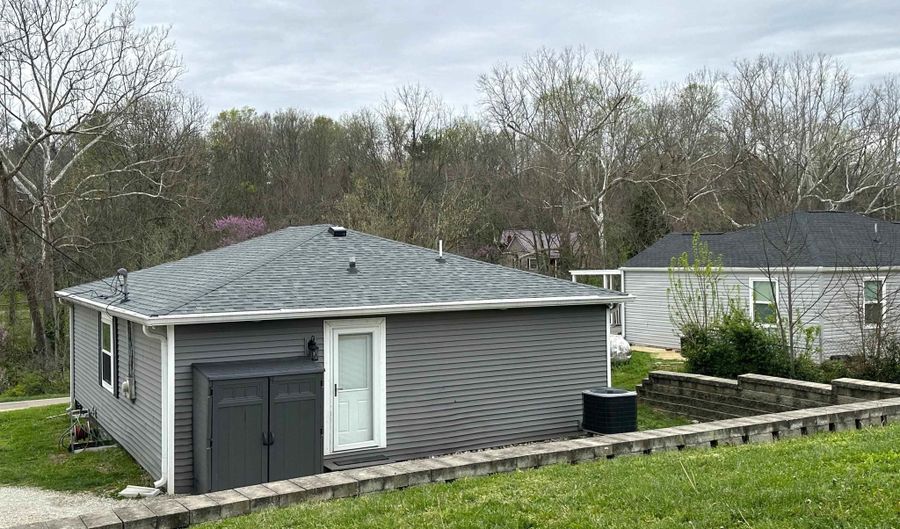 8357 St. Rd. 54 W, Avoca, IN 47420 - 3 Beds, 1 Bath