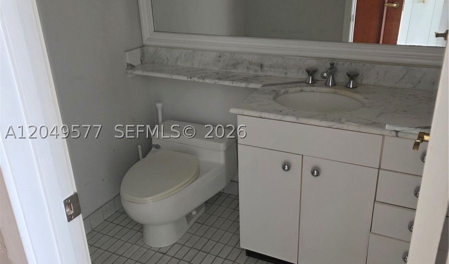 19355 Turnberry Way 25C, Aventura, FL 33180 - 1 Beds, 2 Bath