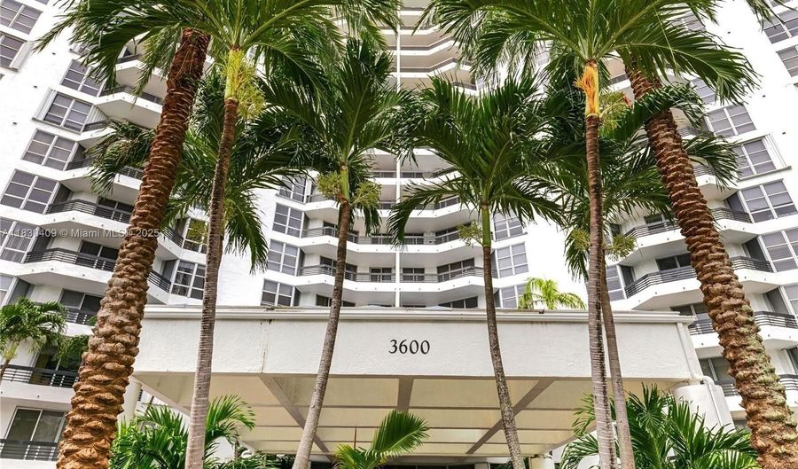 3600 Mystic Pointe Dr 407, Aventura, FL 33180 - 2 Beds, 2 Bath