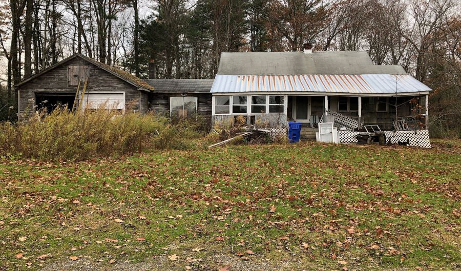 11 Shantry Rd, Colebrook, CT 06021 - 3 Beds, 2 Bath