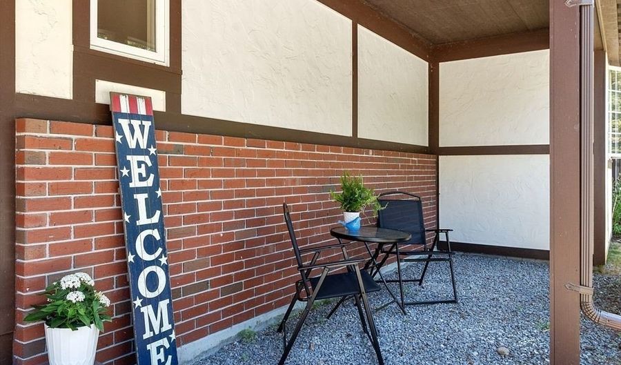 35 Chandler Dr 35, Atkinson, NH 03811 - 1 Beds, 2 Bath