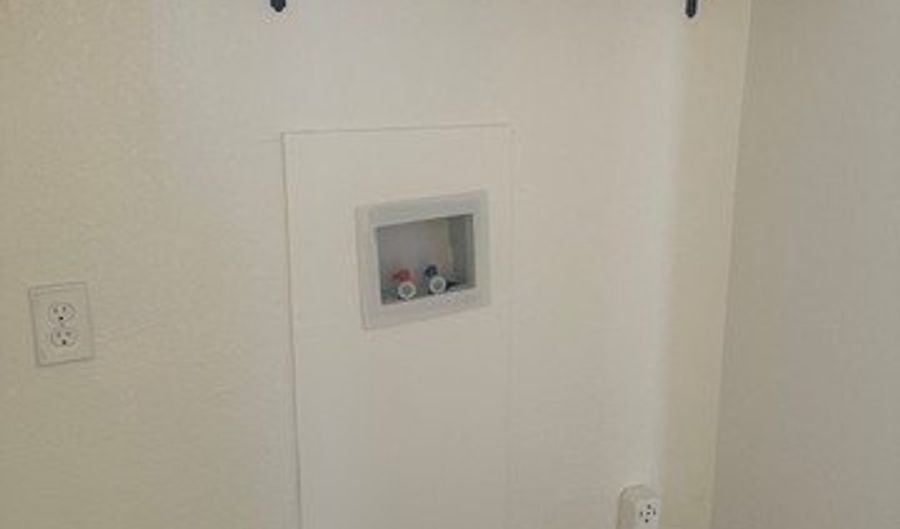 1826 Arrowhead Cv, Bullhead City, AZ 86442 - 2 Beds, 1 Bath