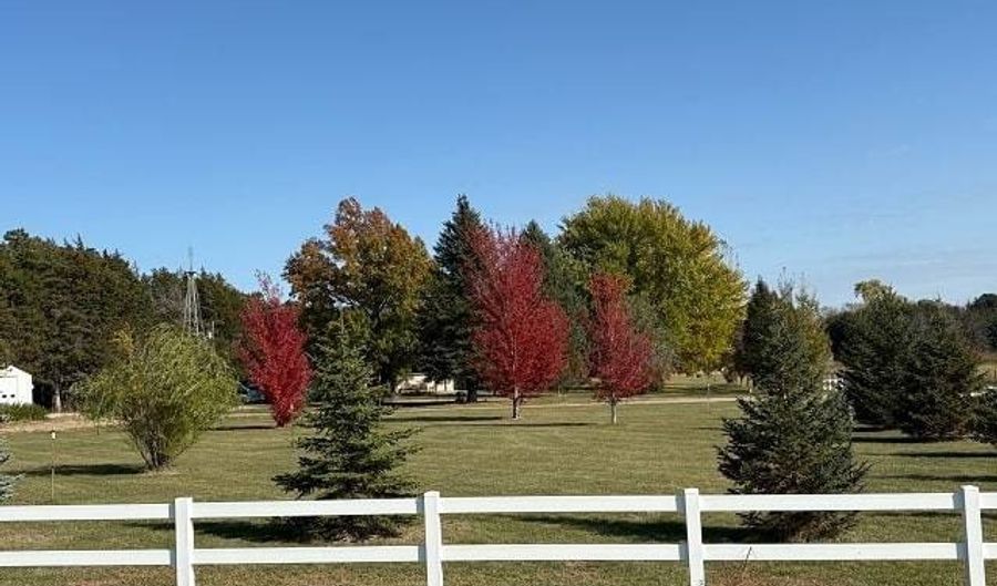 87466 Highway 7, Ainsworth, NE 69210 - 2 Beds, 2 Bath