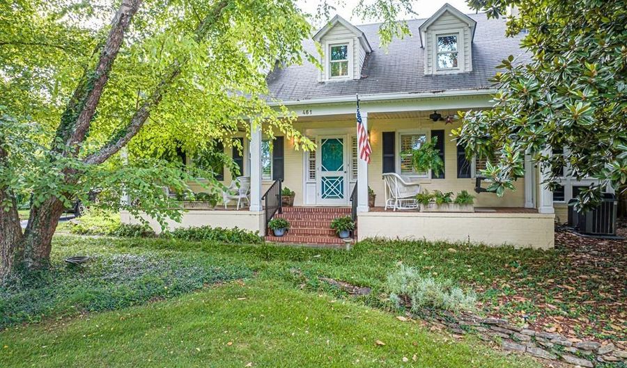 461 Circle Dr, Abingdon, VA 24210 - 4 Beds, 2 Bath