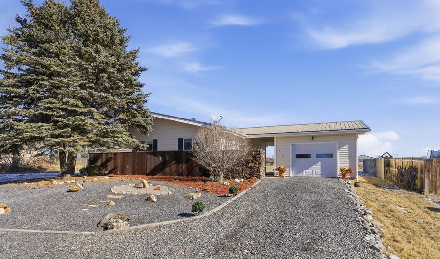 10712 Mesa View Dr, Austin, CO 81410 - 3 Beds, 2 Bath