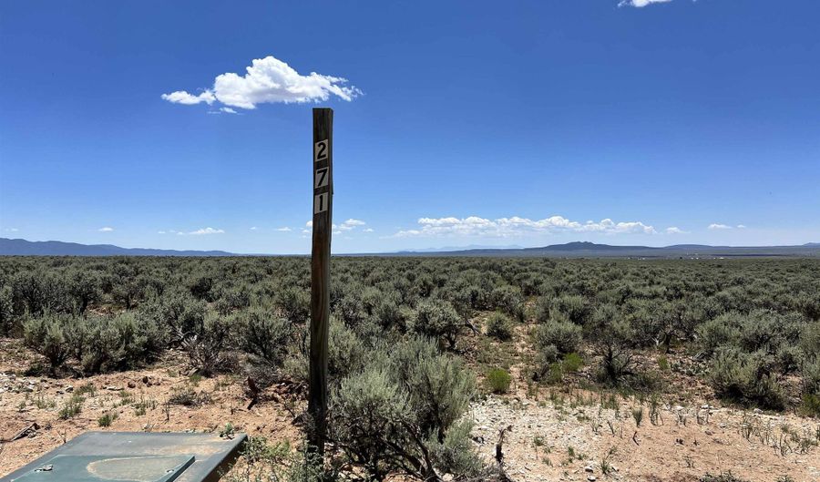 Between 265 277 Mesa Sea, Arroyo Hondo, NM 87513 - 0 Beds, 0 Bath