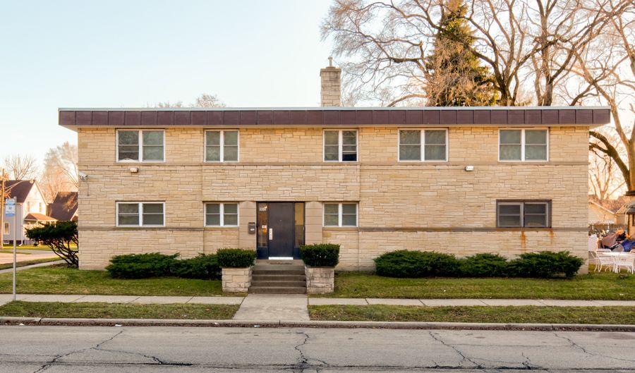 601 10th St OFFICES, North Chicago, IL 60064 - 0 Beds, 0 Bath
