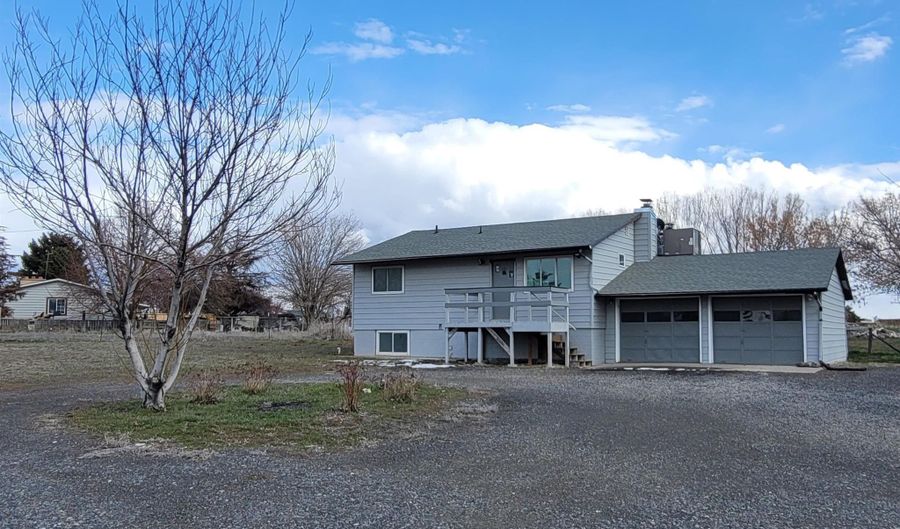 28 S Overman Dr, Jerome, ID 83338 - 4 Beds, 2 Bath