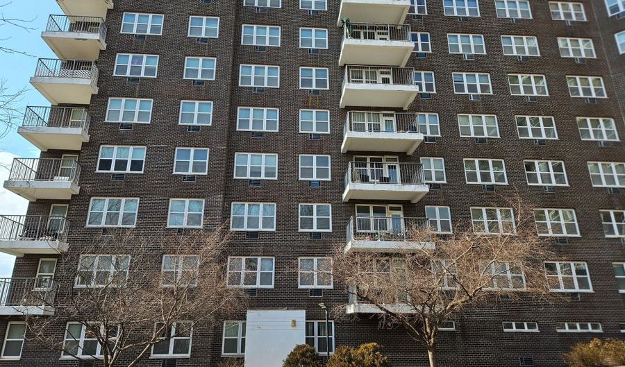 1600 LEHIGH Pkwy E, Allentown, PA 18102 - 0 Beds, 0 Bath