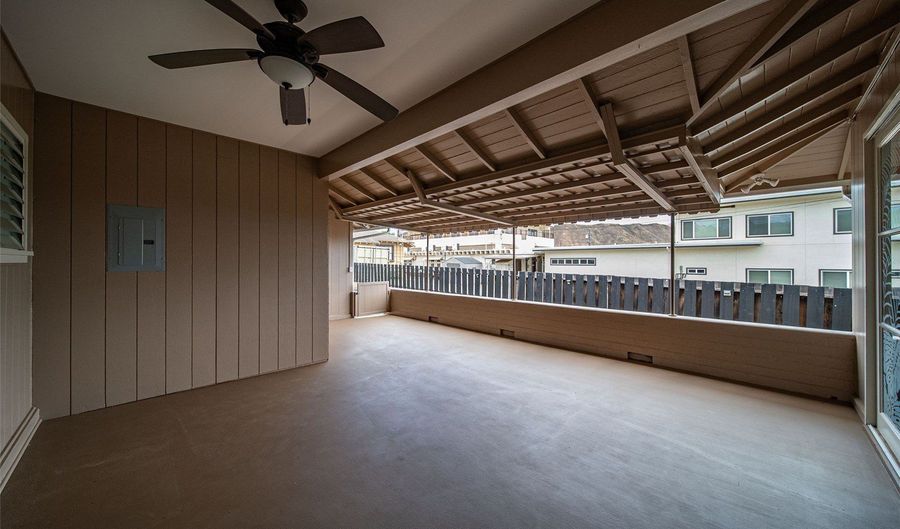 623 10th Ave, Honolulu, HI 96816 - 3 Beds, 2 Bath