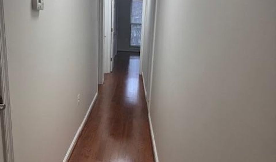 5211 NEWTON St 103, Bladensburg, MD 20710 - 3 Beds, 2 Bath