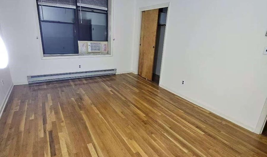 427 JOHN F KENNEDY Blvd 2C, Bayonne, NJ 07002 - 2 Beds, 1 Bath