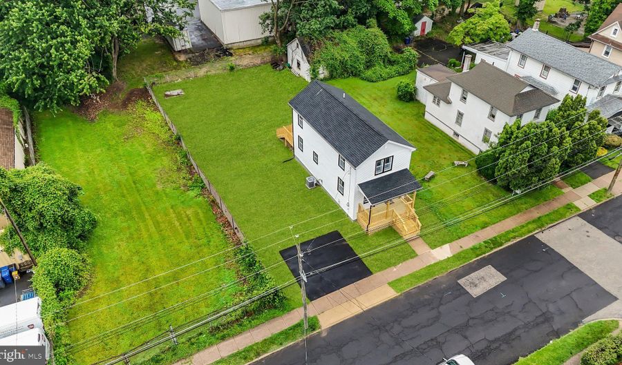 2338 HAMILTON Ave, Abington, PA 19001 - 4 Beds, 3 Bath