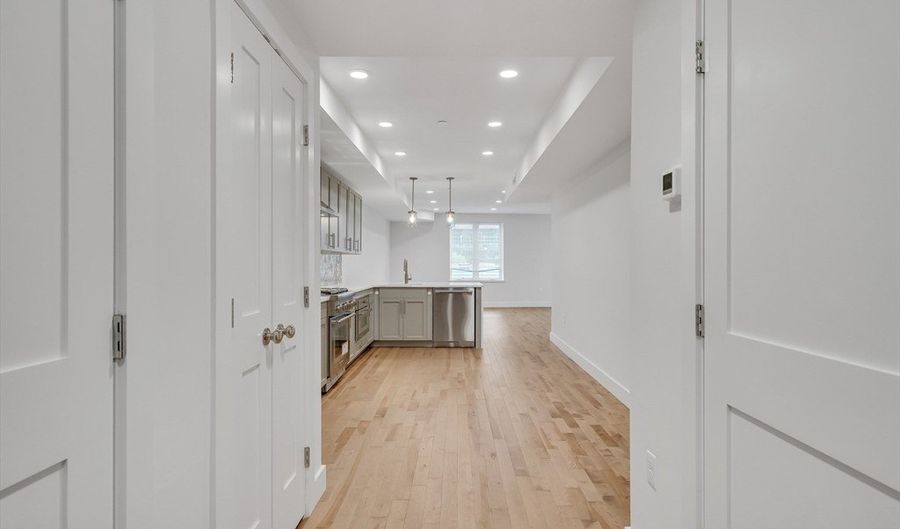 50 Hichborn 408, Boston, MA 02135 - 2 Beds, 2 Bath