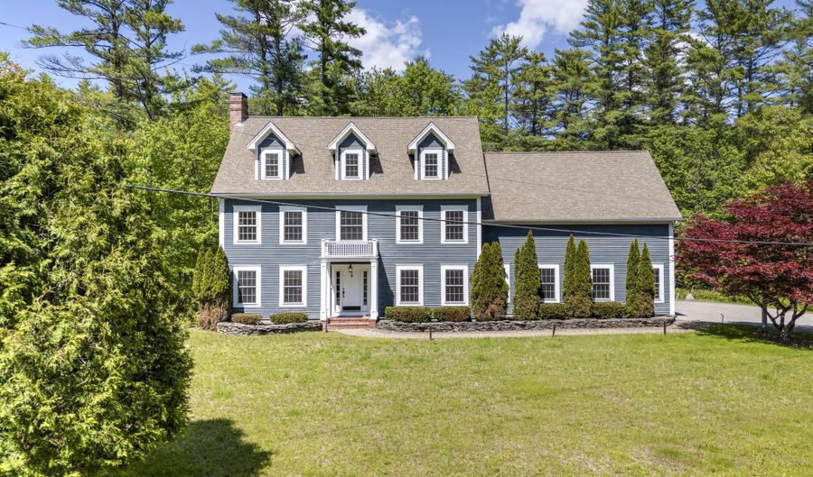 33 Taywood Rd, Auburn, ME 04210 - 3 Beds, 4 Bath