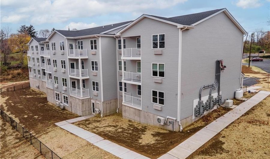 948 N Front St C-1, Allentown, PA 18102 - 1 Beds, 1 Bath