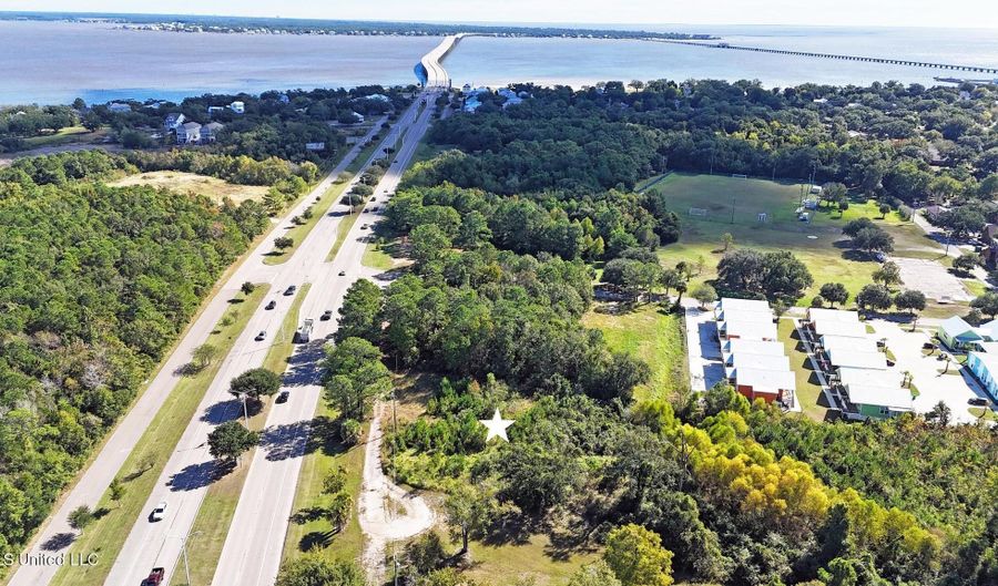 250-252 Hwy 90, Bay St. Louis, MS 39520 - 0 Beds, 0 Bath