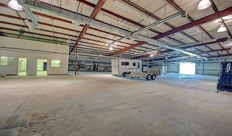 301 Old Dubuque Rd, Anamosa, IA 52205 - 0 Beds, 0 Bath