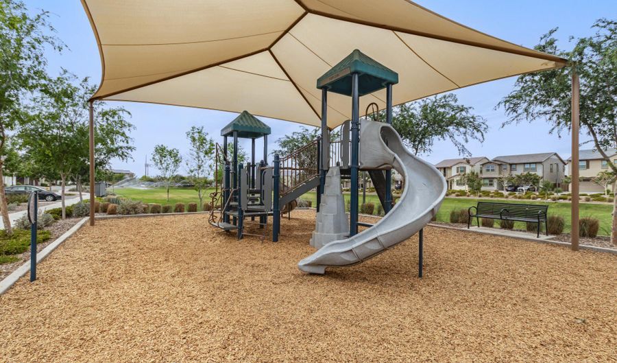 1821 S BEDFORD Pl, Chandler, AZ 85286 - 3 Beds, 3 Bath