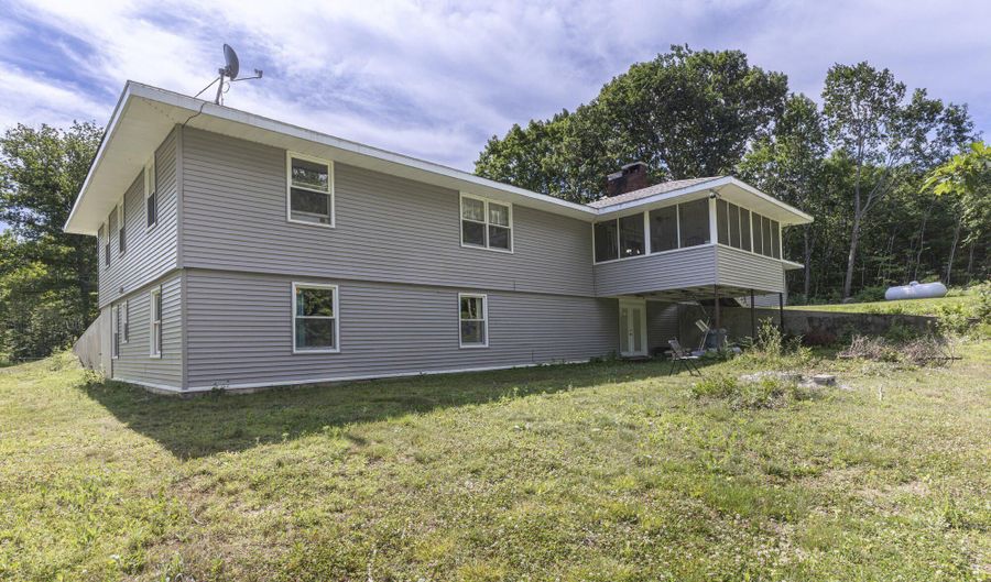 419 Sopers Mill Rd, Auburn, ME 04210 - 6 Beds, 3 Bath