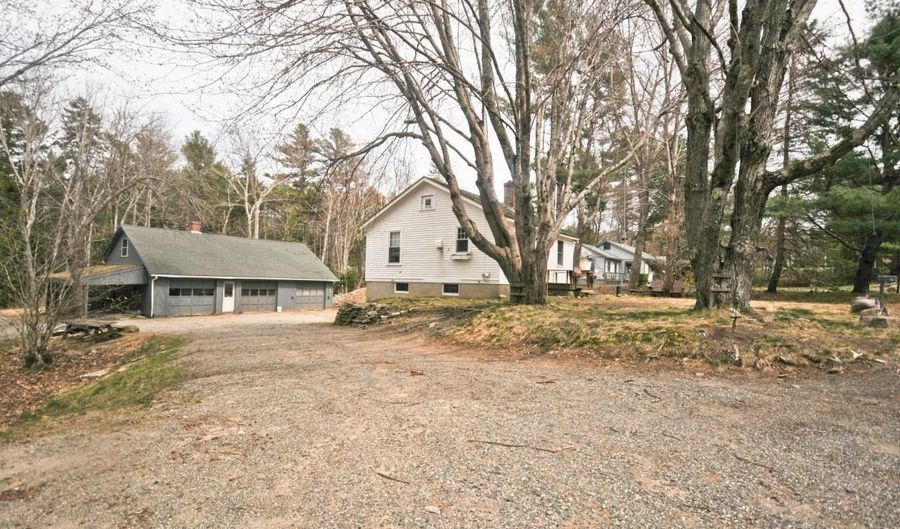 17 Old Bar Harbor Rd, Bar Harbor, ME 04609 - 2 Beds, 1 Bath