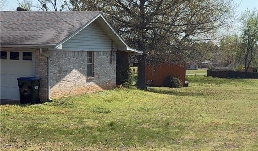 915 Maple Shade Rd, Alma, AR 72921 - 3 Beds, 2 Bath