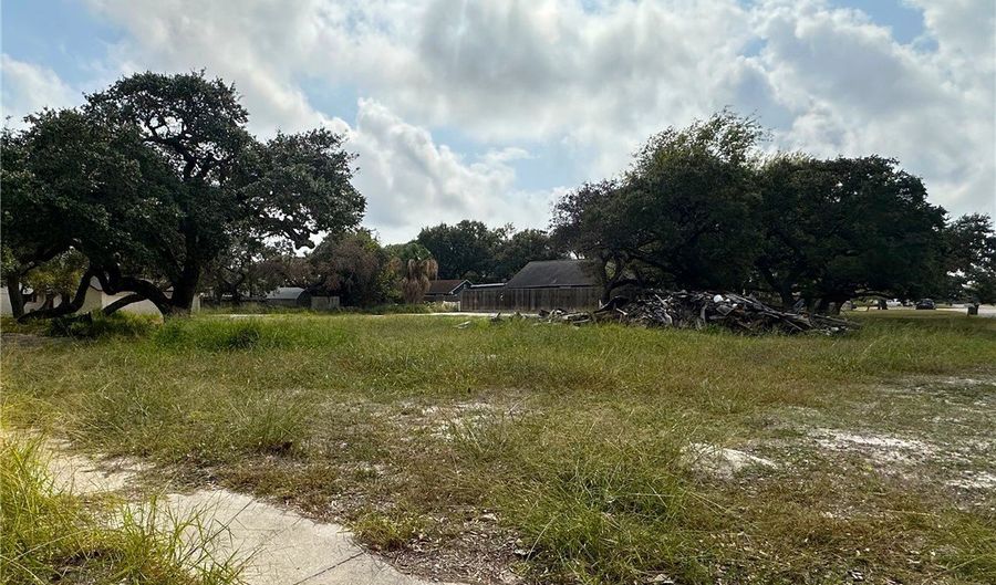 523 W Wheeler Ave Lot 1, Aransas Pass, TX 78336 - 0 Beds, 0 Bath