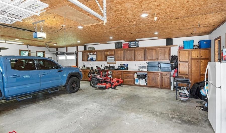 342 Merritt Rd, Benton, LA 71006 - 4 Beds, 3 Bath