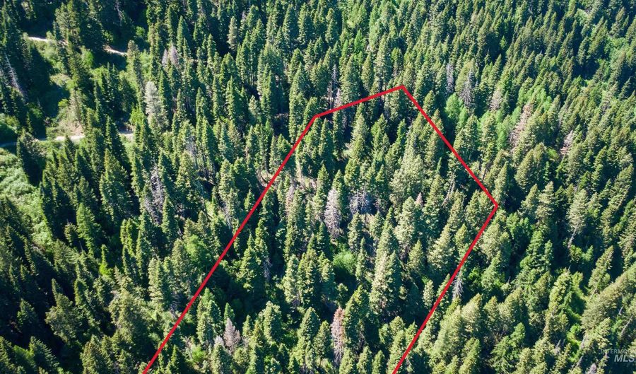 Burnt Wagon Trail, Cascade, ID 83611 - 0 Beds, 0 Bath