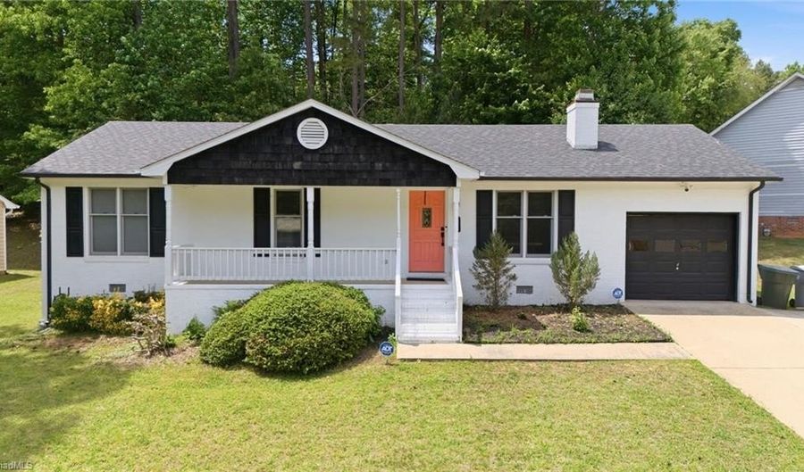 638 Woodland Cir, Asheboro, NC 27203 - 3 Beds, 2 Bath