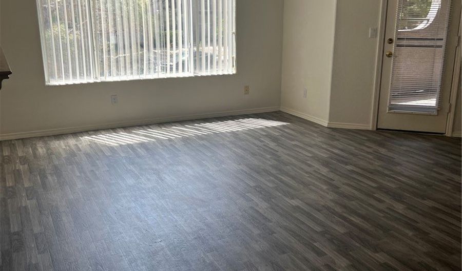 701 CAPRI Dr 11B, Boulder City, NV 89005 - 2 Beds, 2 Bath
