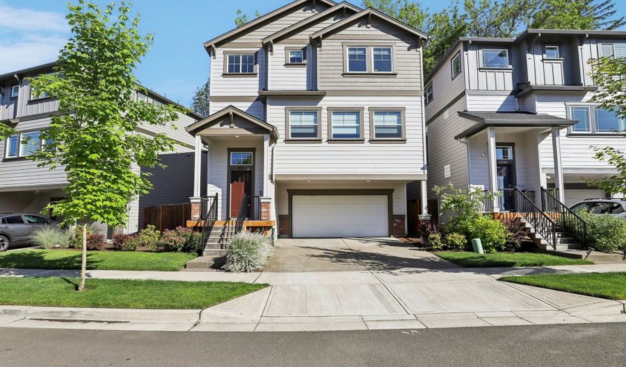 18315 SW SILVERTIP St, Beaverton, OR 97007 - 4 Beds, 3 Bath
