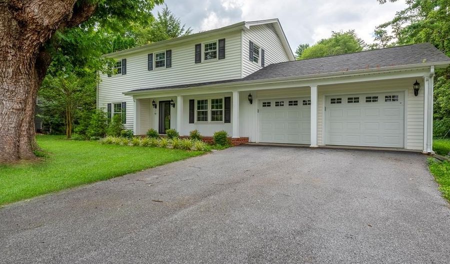 144 Mountain View Dr, Abingdon, VA 24211 - 3 Beds, 2 Bath