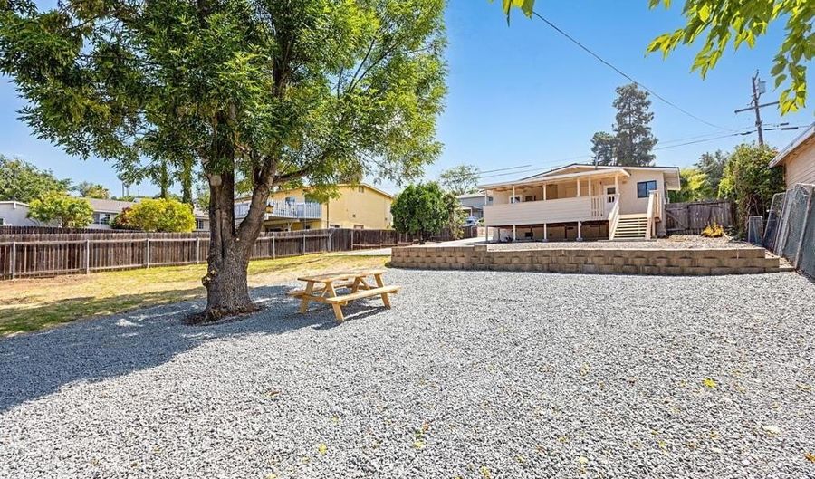 3976 N Granada Ave, Spring Valley, CA 91977 - 2 Beds, 1 Bath