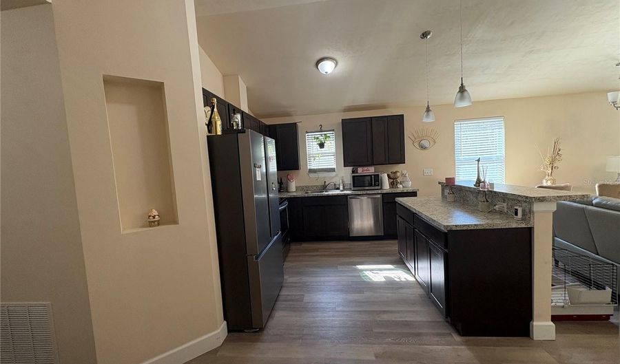 13002 SW 174TH St, Archer, FL 32618 - 3 Beds, 2 Bath