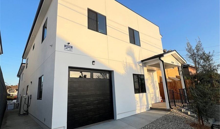 4264 Capistrano Way, East Los Angeles, CA 90063 - 5 Beds, 5 Bath