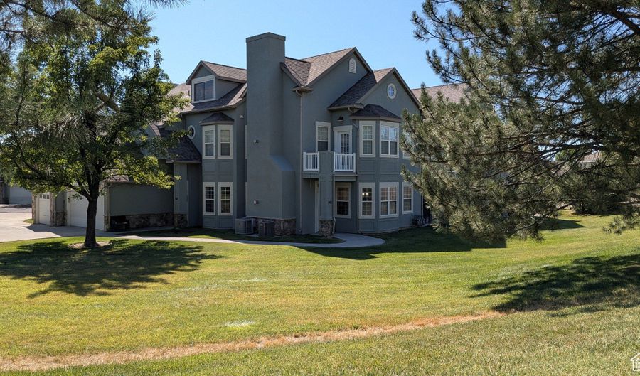 895 S COURTYARD 50, Centerville, UT 84014 - 2 Beds, 2 Bath