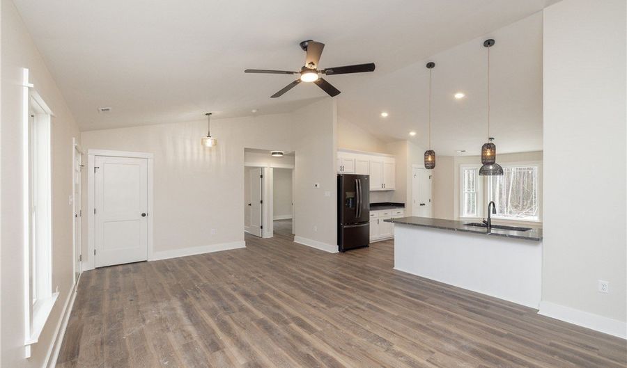 Mill Road, Aylett, VA 23009 - 3 Beds, 2 Bath