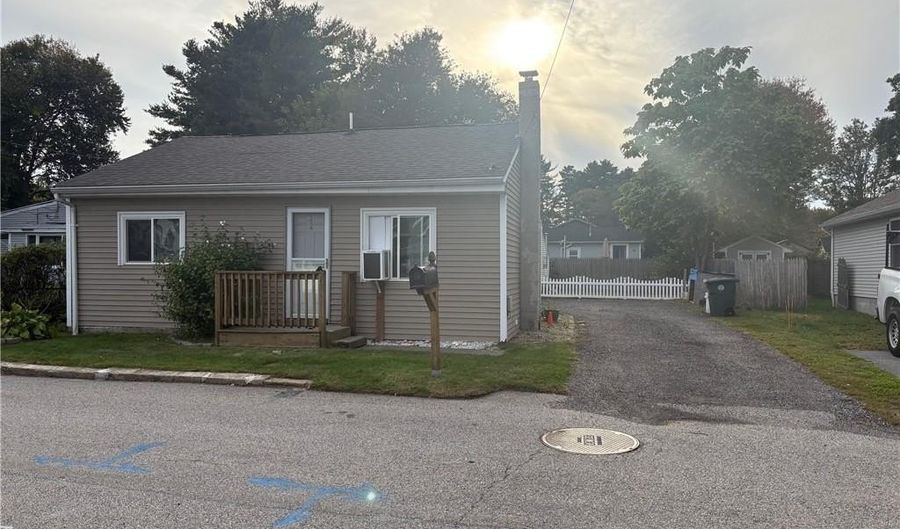 22 Colorado St, Coventry, RI 02816 - 2 Beds, 1 Bath