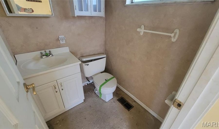 2811 Vineyard Dr, Arnold, MO 63010 - 3 Beds, 2 Bath