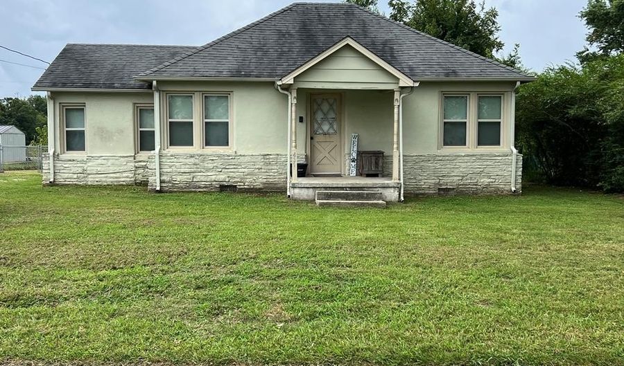 431 Elm St, Baxter, TN 38544 - 3 Beds, 1 Bath
