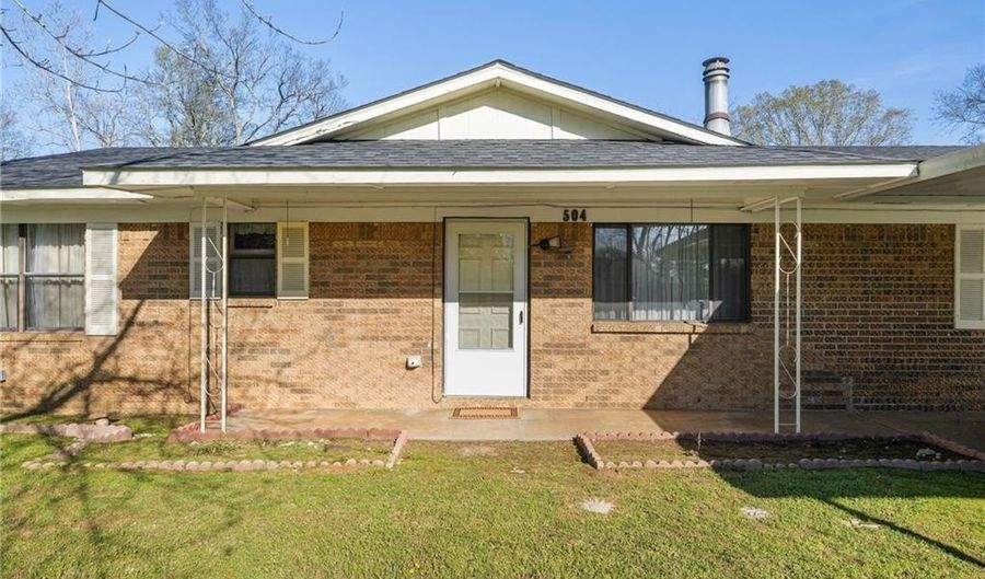 504 7th St, Barling, AR 72923 - 3 Beds, 3 Bath