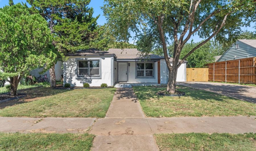922 S MILAM St, Amarillo, TX 79102 - 4 Beds, 2 Bath