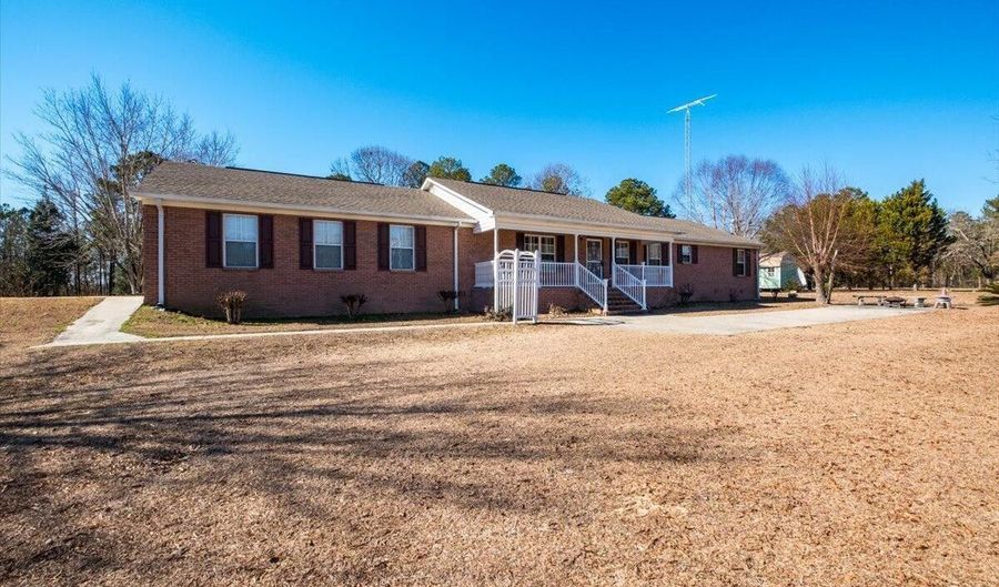 7550 Ga Highway 42 S, Fort Valley, GA 31030 - 4 Beds, 4 Bath