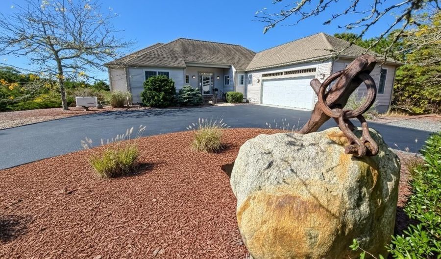4 Mainstay Ln, Bourne, MA 02532 - 4 Beds, null Bath