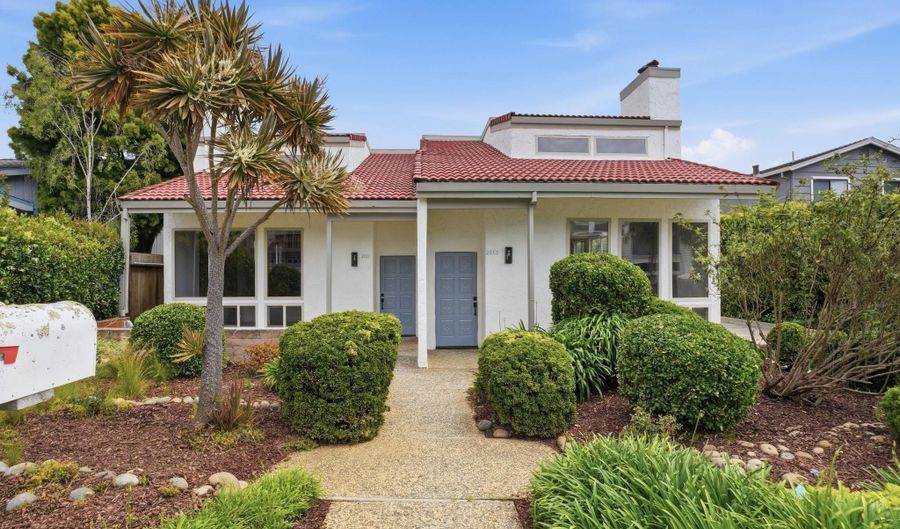 2011 Dolphin Dr, Aptos, CA 95003 - 3 Beds, 2 Bath