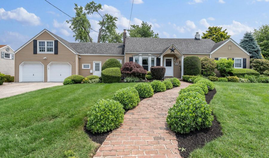 149 9th St, Belford, NJ 07718 - 4 Beds, 2 Bath