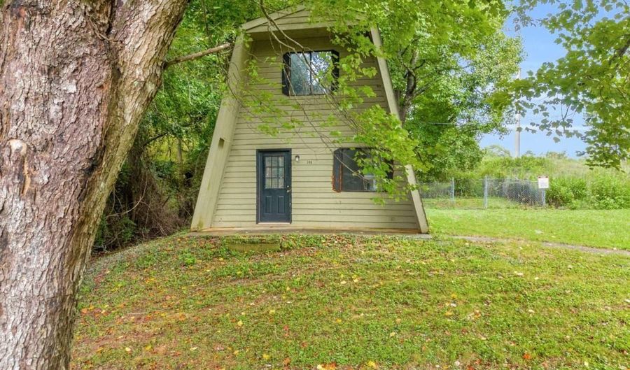 145 Rustwood, Athens, GA 30606 - 2 Beds, 1 Bath