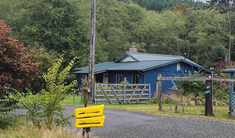 180 Bloedel Blvd, Beaver, WA 98305 - 3 Beds, 1 Bath